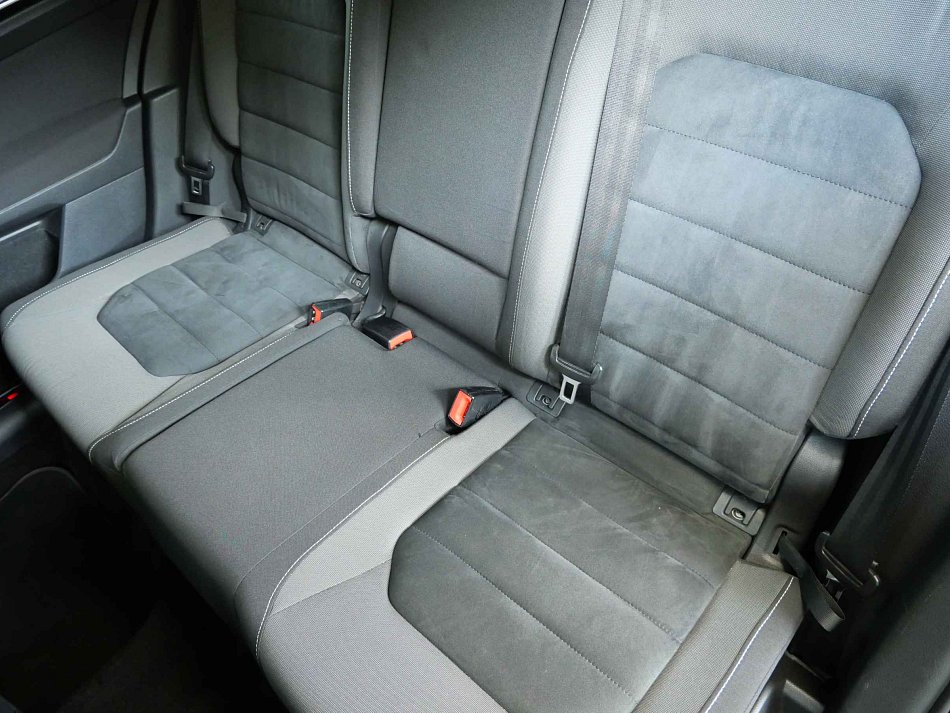 Volkswagen Sportsvan 1.6 TDi Highline