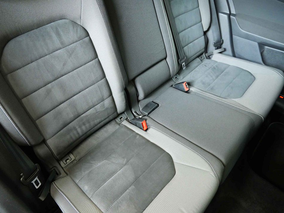 Volkswagen Sportsvan 1.6 TDi Highline