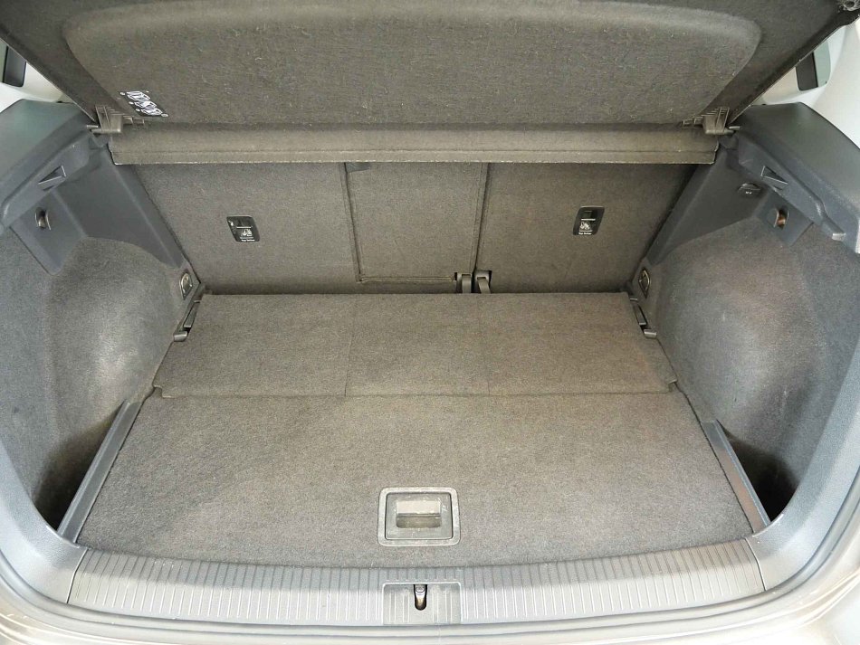 Volkswagen Sportsvan 1.6 TDi Highline