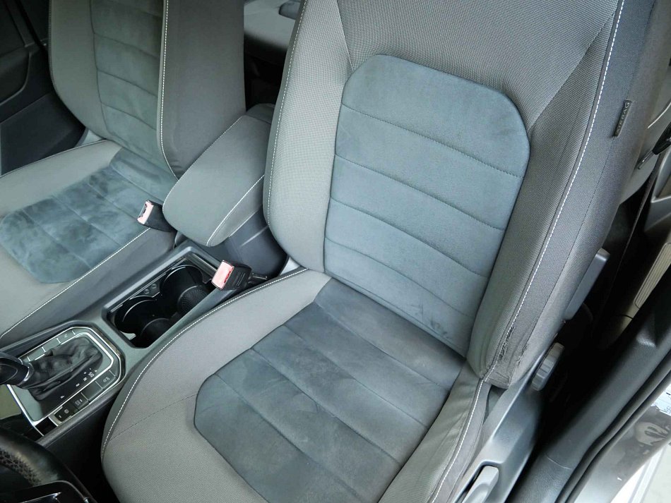 Volkswagen Sportsvan 1.6 TDi Highline