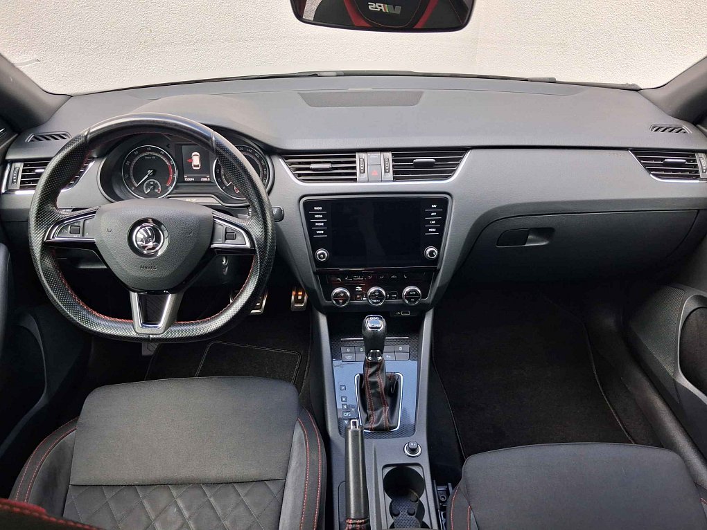 Škoda Octavia III 2.0 TSi RS245