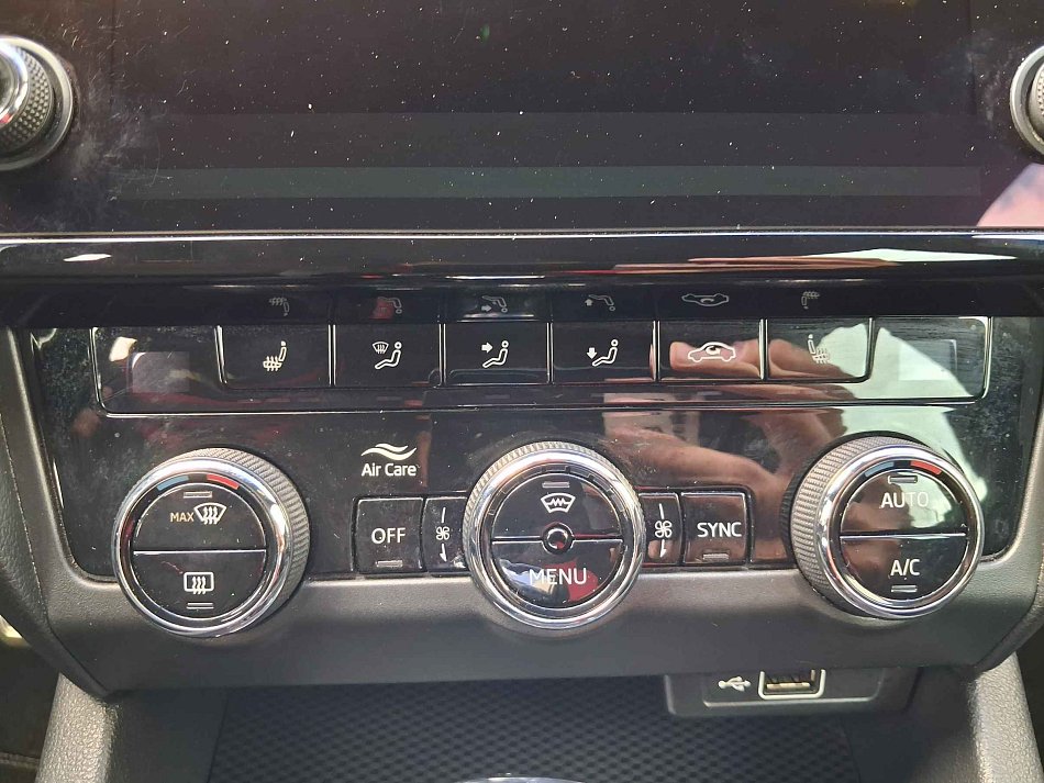 Škoda Octavia III 2.0 TSi RS245