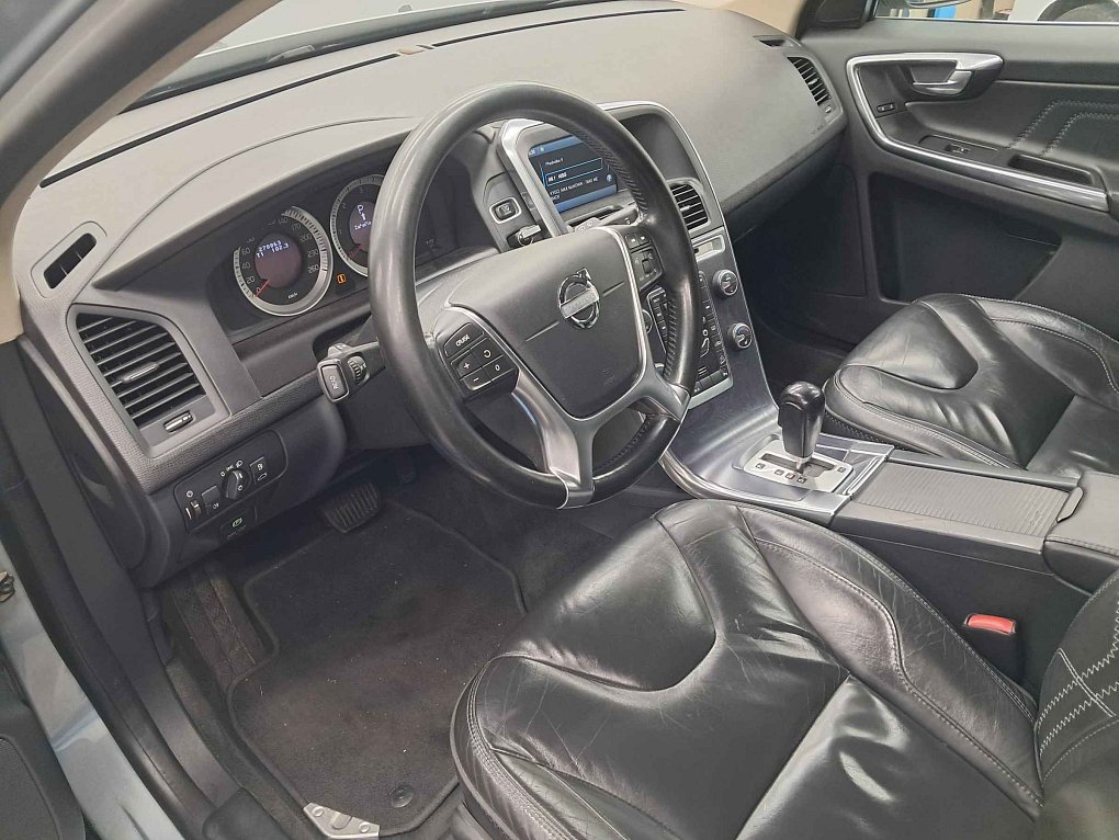 Volvo XC60 2.4D5  4x4