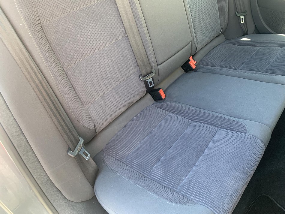 Volkswagen Golf 1.4i 