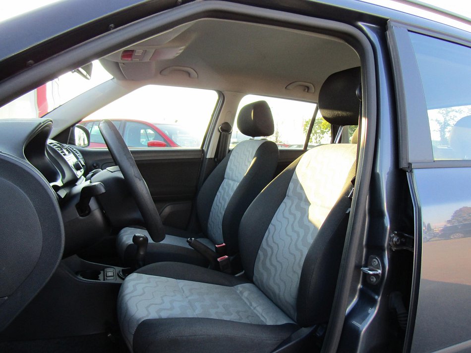 Škoda Fabia II 1.2i Cool Edition