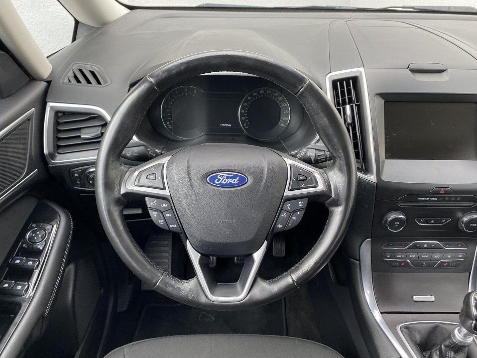 Ford Galaxy 2.0 TDCI Titanium