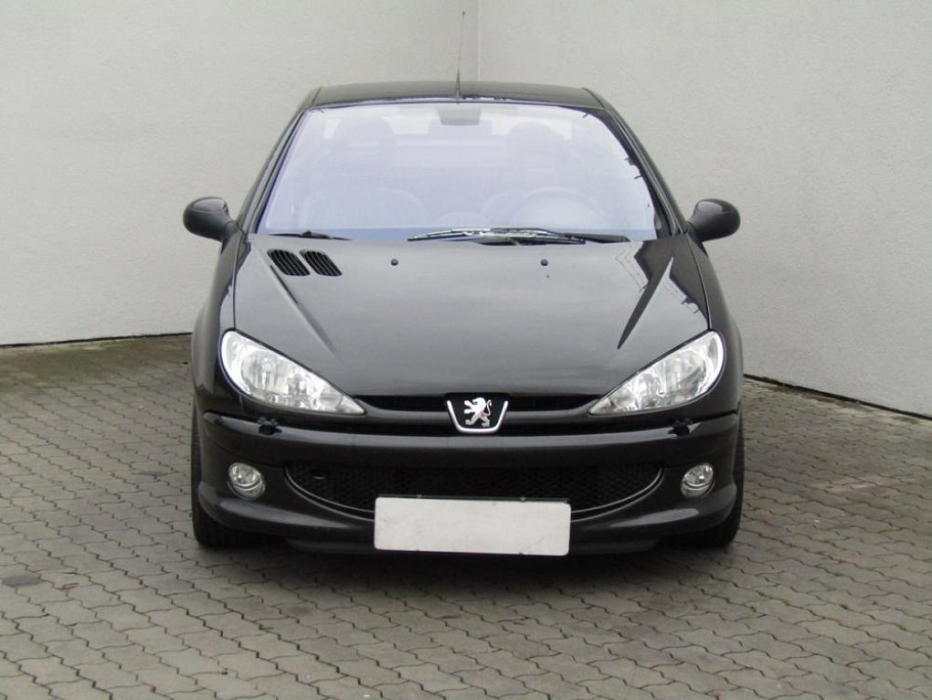 Peugeot 206 1.6i 