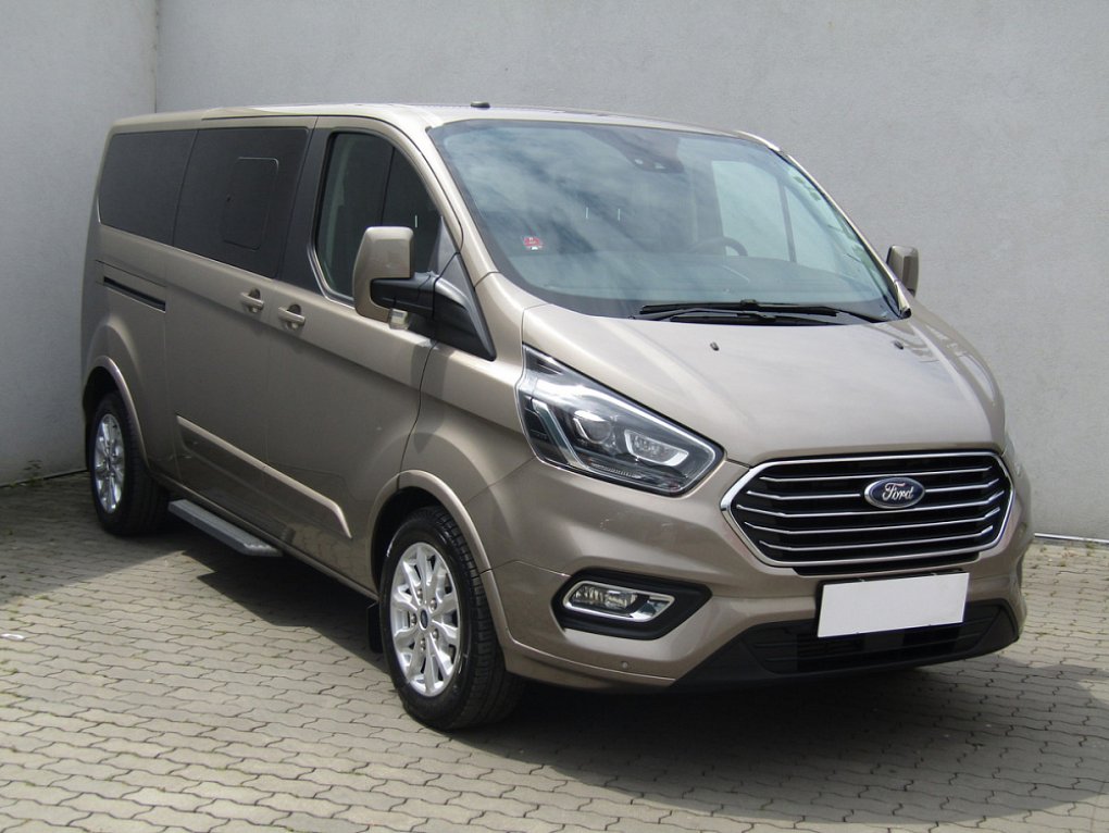 Ford Tourneo Custom 2.0 TDCI 
