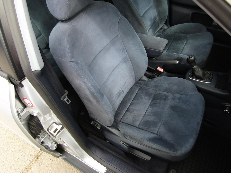 Audi A3 1.6i 