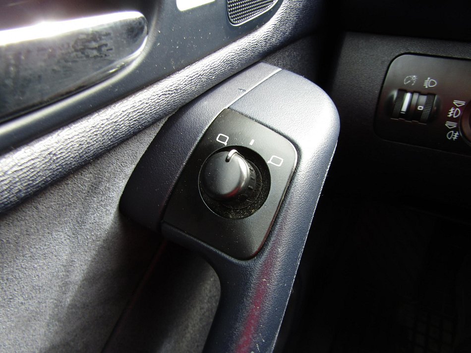 Audi A3 1.6i 