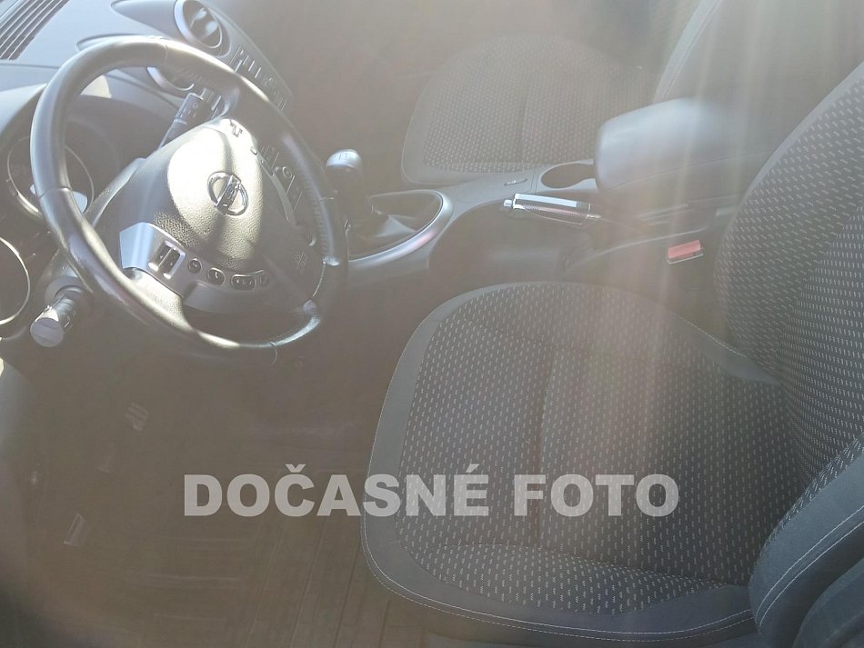 Nissan Qashqai 1.6 i 
