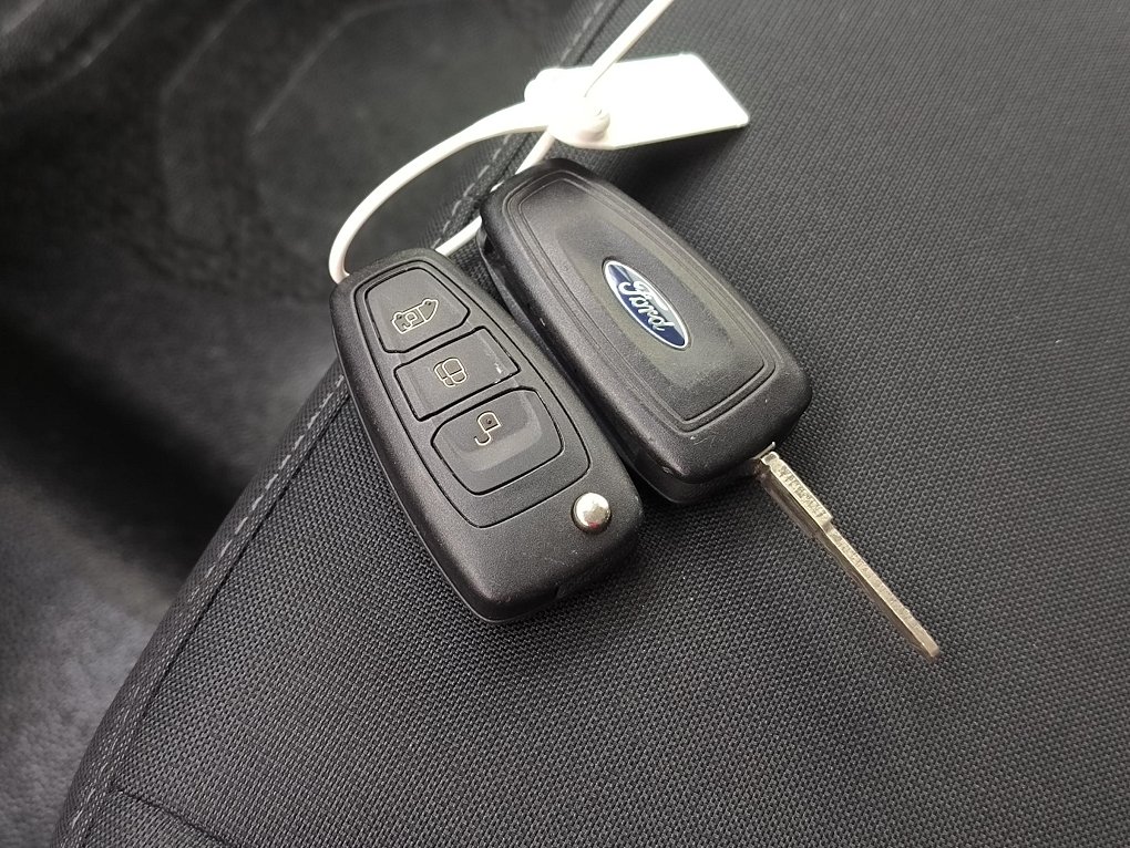 Ford Transit Custom 2.0TDCi Trend L2 9míst