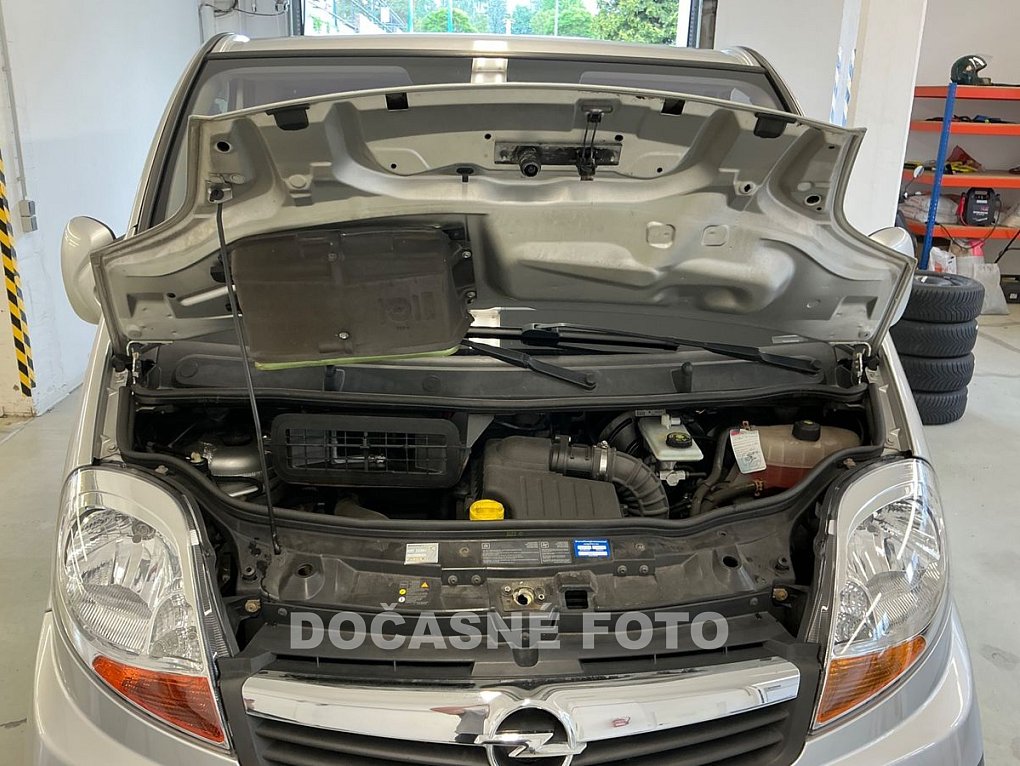 Opel Vivaro 2.5CDTi Cosmo WESTFALIA
