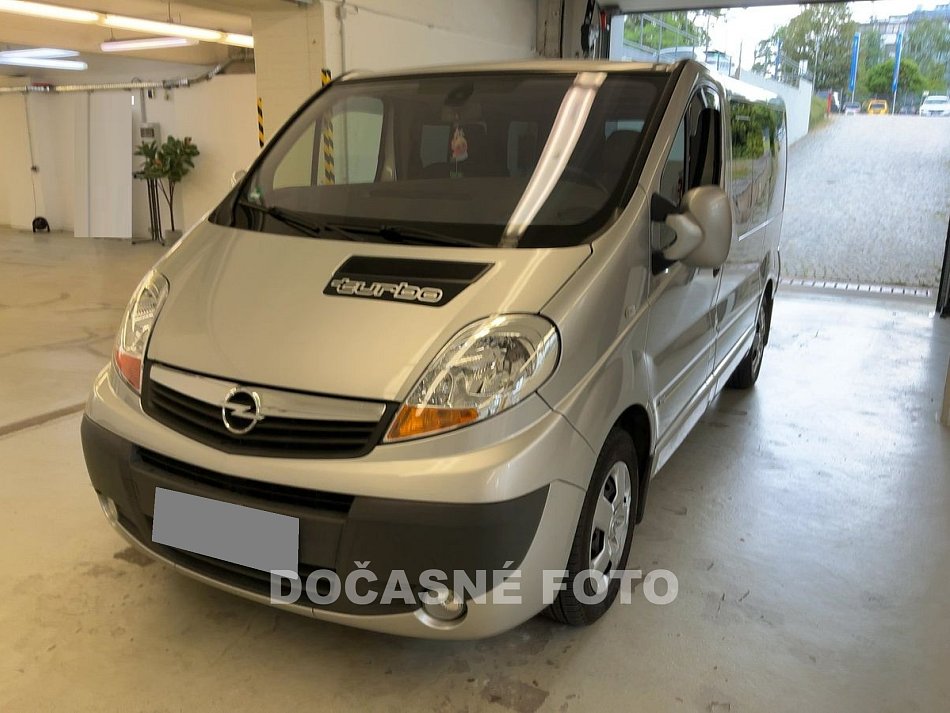 Opel Vivaro 2.5CDTi Cosmo WESTFALIA
