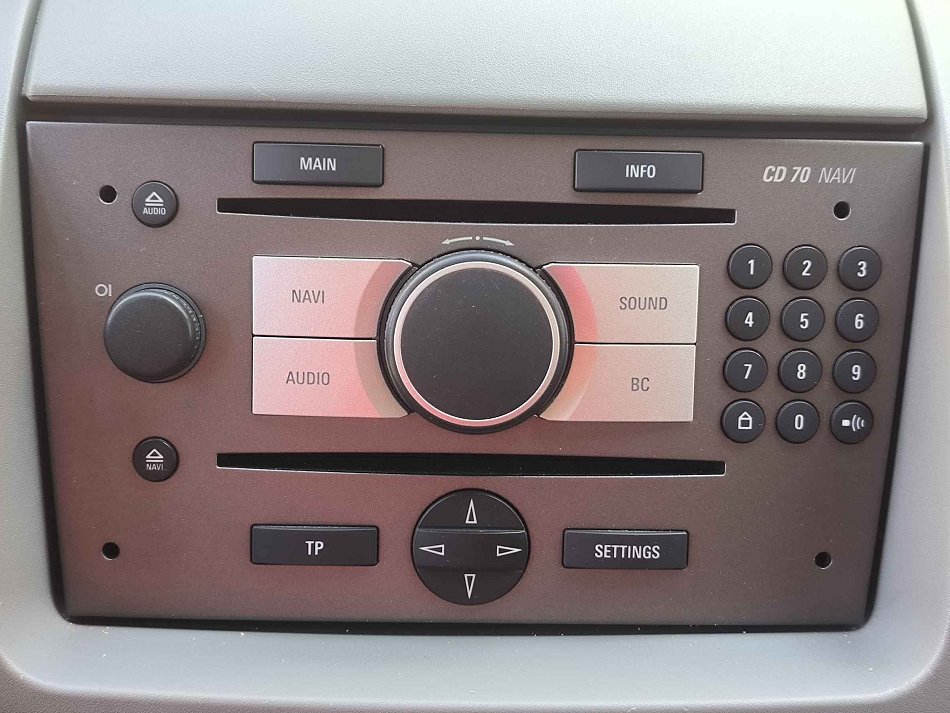 Opel Vivaro 2.5CDTi Life WESTFALIA