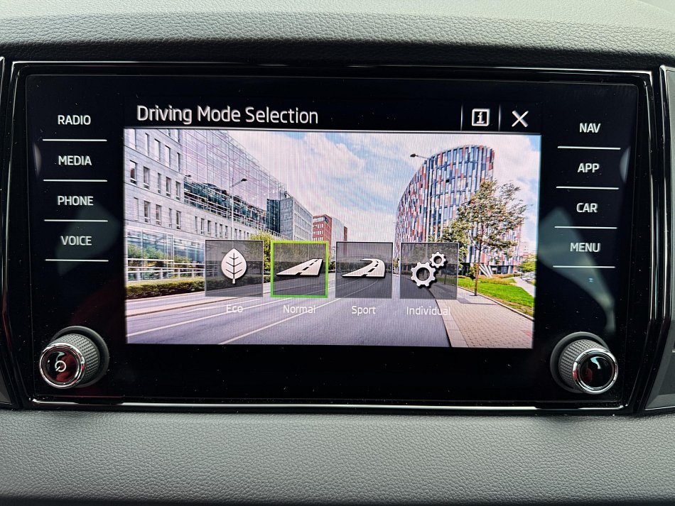 Škoda Karoq 1.5 TSi SportLine