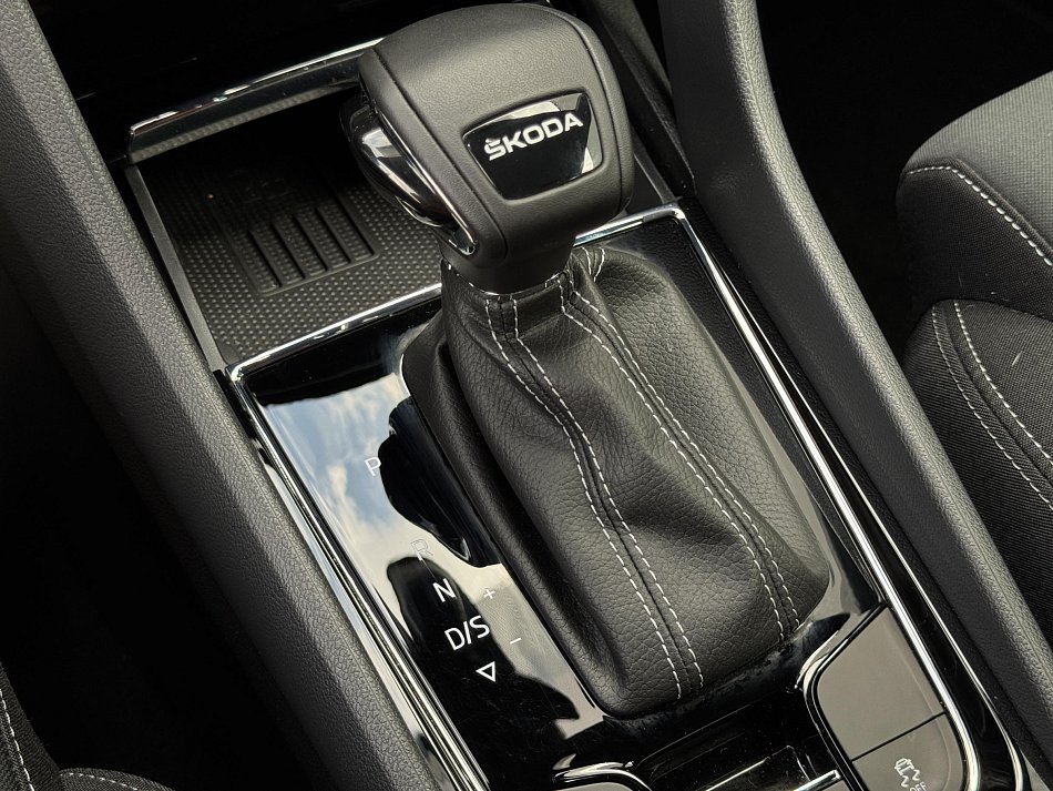 Škoda Karoq 1.5 TSi SportLine