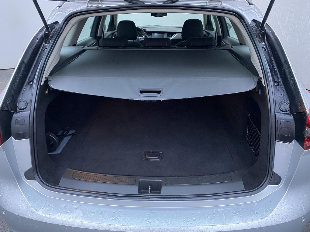 Opel Insignia 1.5 CDTI 