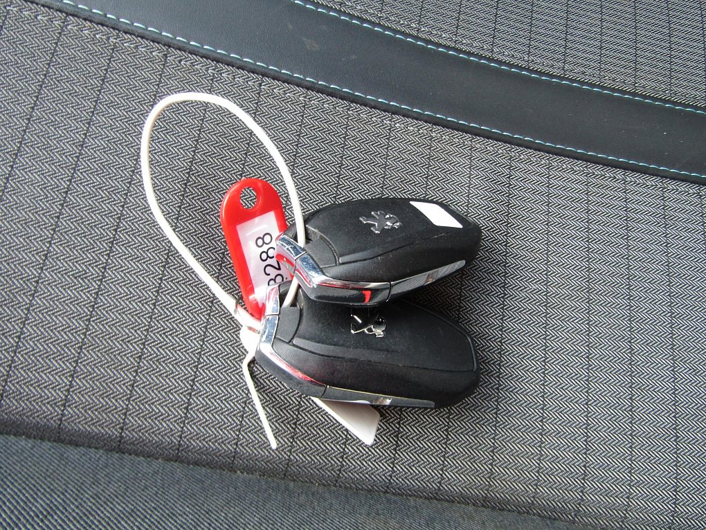 Peugeot 2008 1.5 HDi Allure