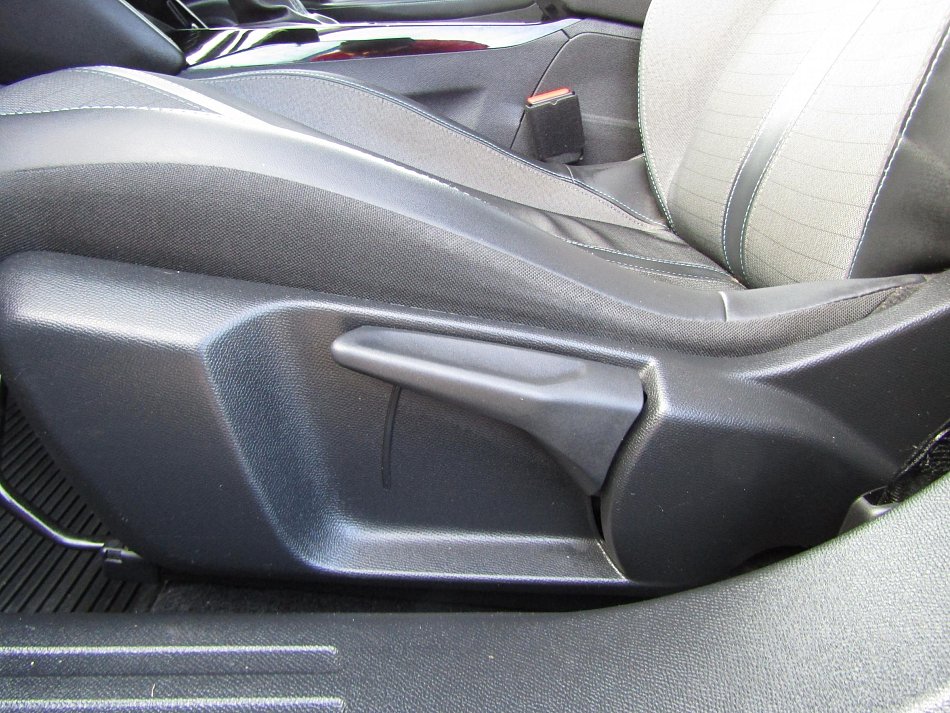 Peugeot 2008 1.5 HDi 