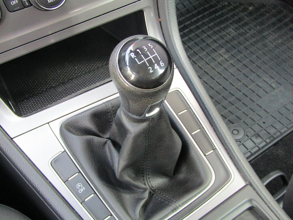 Volkswagen Golf 1.2TSi 