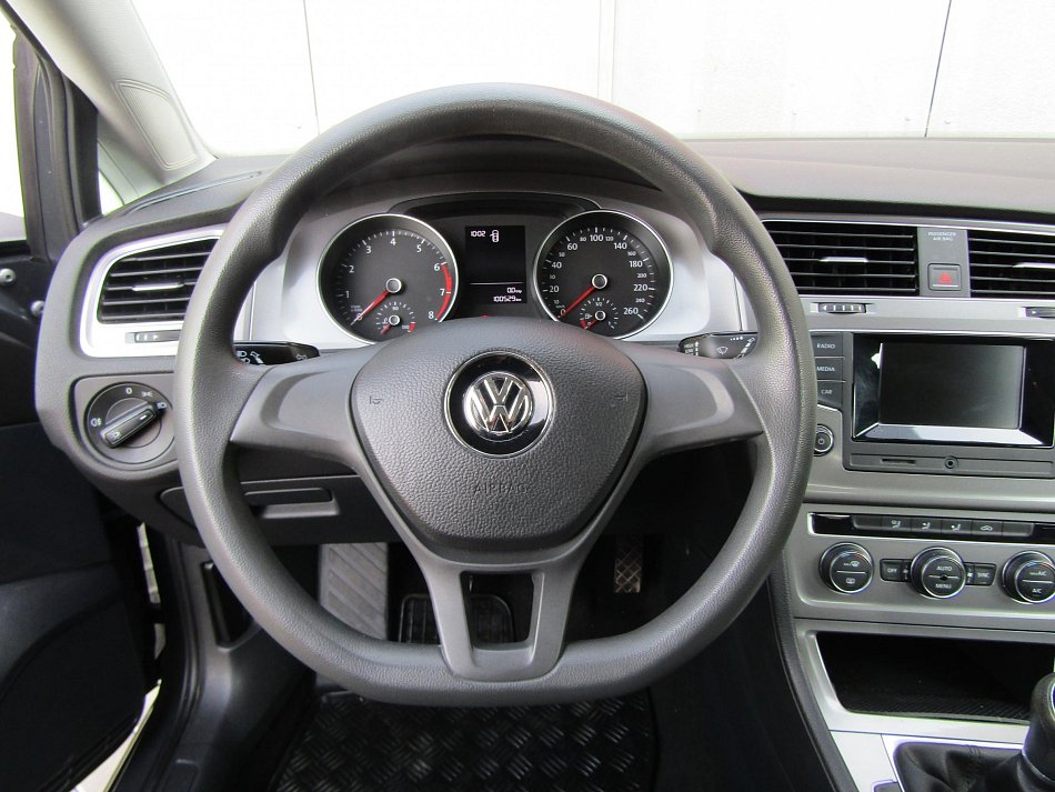 Volkswagen Golf 1.2TSi 