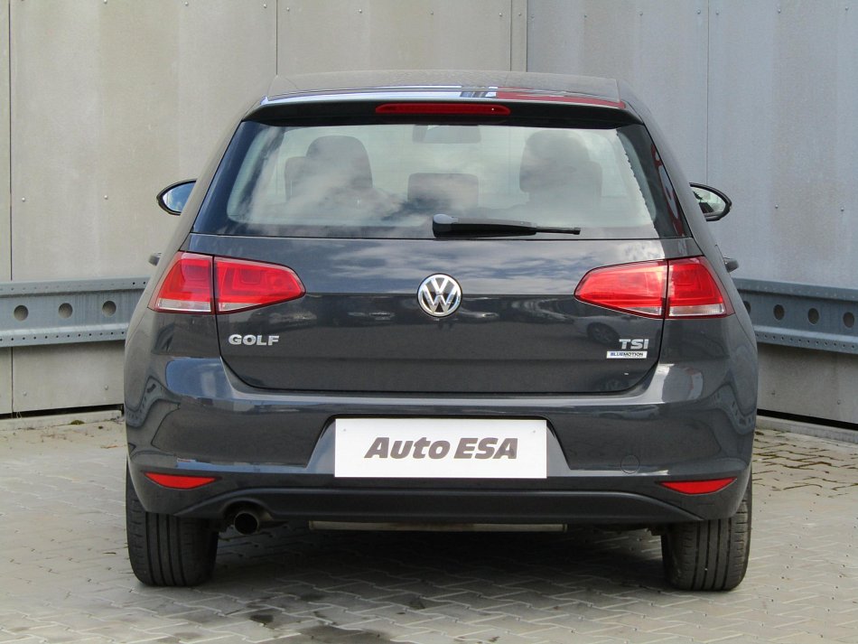Volkswagen Golf 1.2TSi 