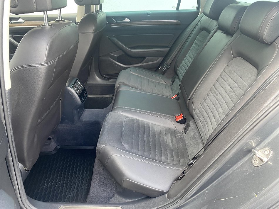 Volkswagen Passat 2.0TDi Highline 4motion