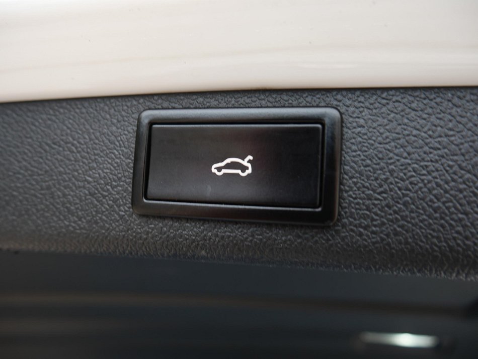 Škoda Superb II 2.0 TDi 