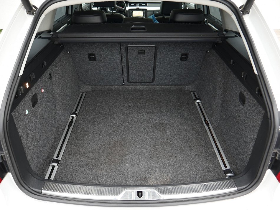 Škoda Superb II 2.0 TDi 