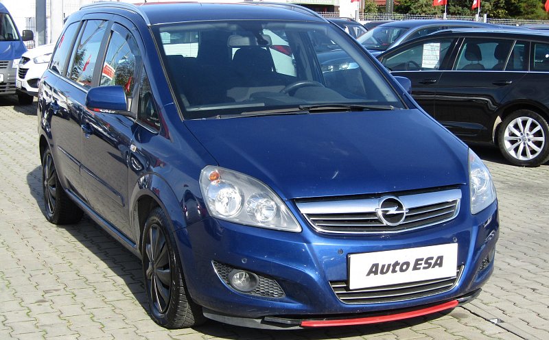 Opel Zafira 1.8 i 
