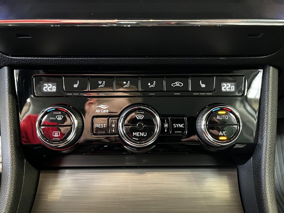 Škoda Superb III 2.0 TDi 