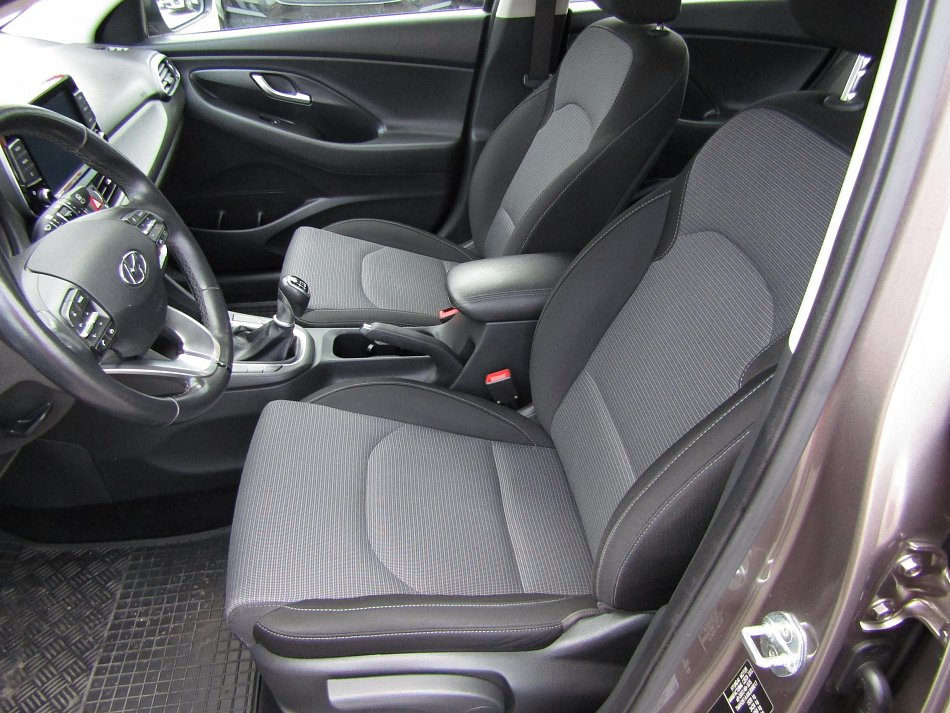 Hyundai I30 1.6 CRDi 