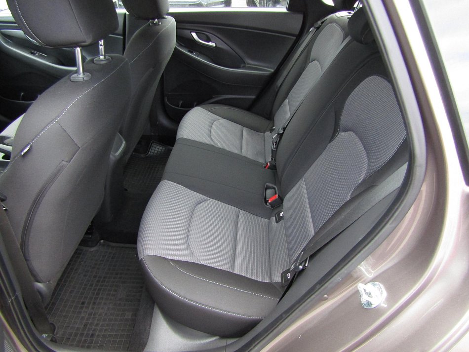 Hyundai I30 1.6 CRDi 