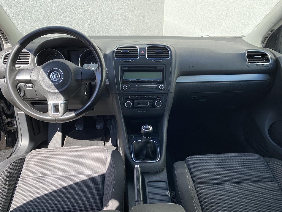Volkswagen Golf 1.4TSi Trendline