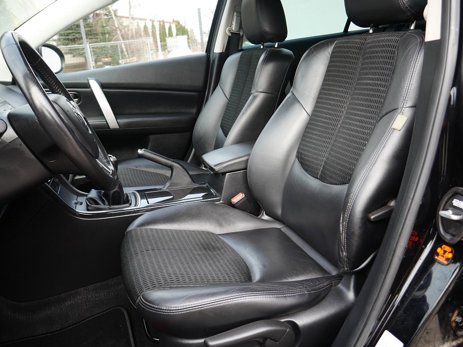 Mazda 6 2.0 i 