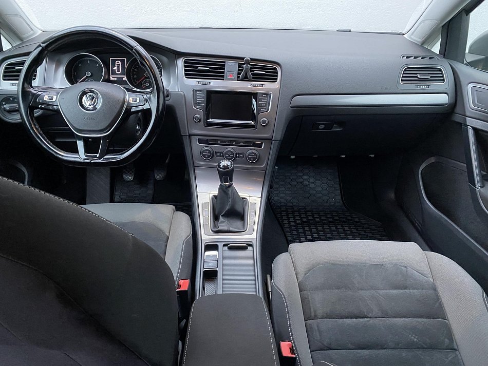 Volkswagen Golf 1.6TDi 