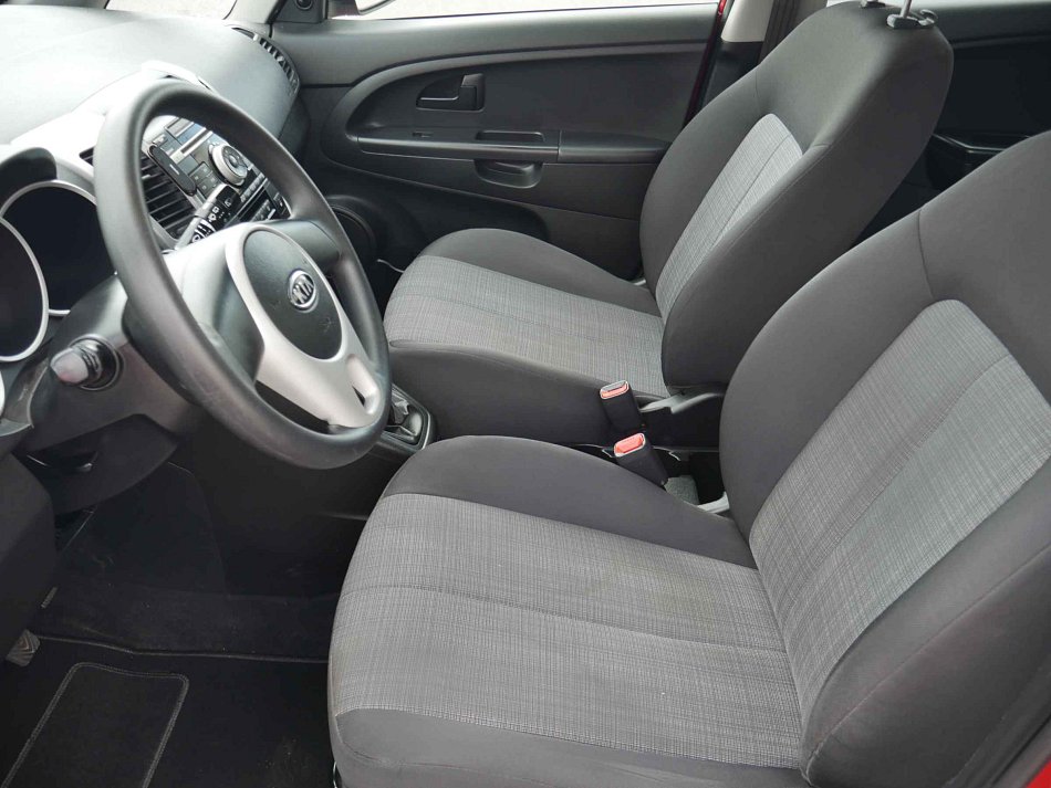 Kia Venga 1.4CVVT 