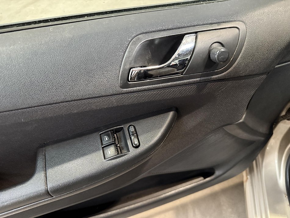 Škoda Fabia I 1.4i 16V 