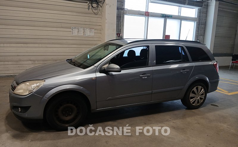 Opel Astra 1.6i 