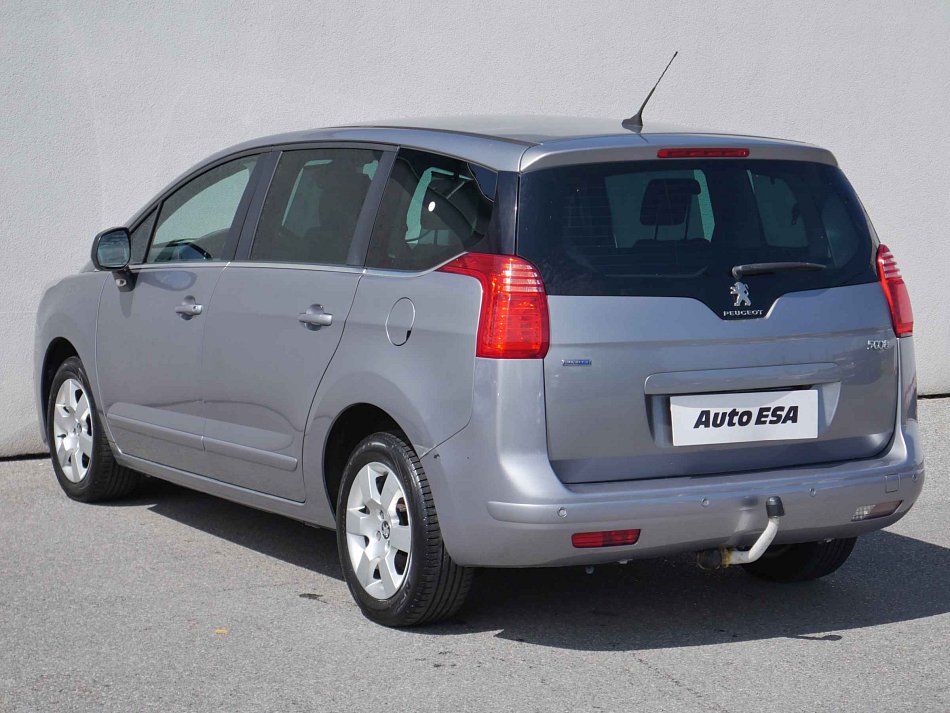 Peugeot 5008 1.6 HDI  7míst