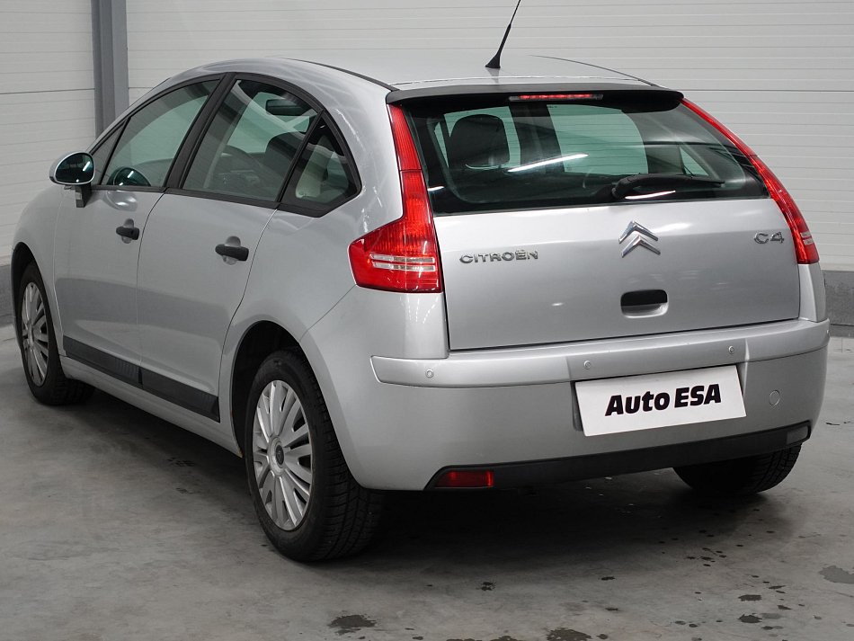 Citroën C4 1.6i 