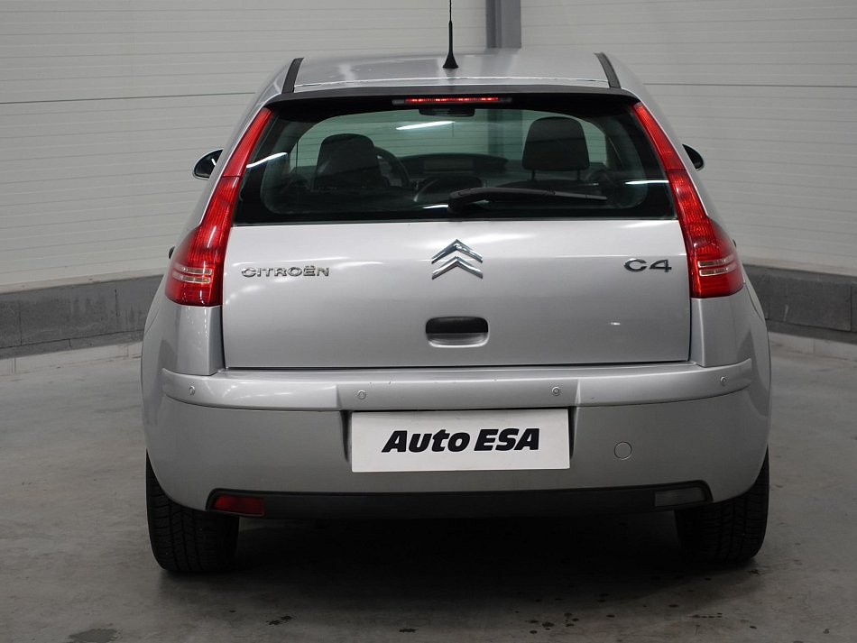 Citroën C4 1.6i 