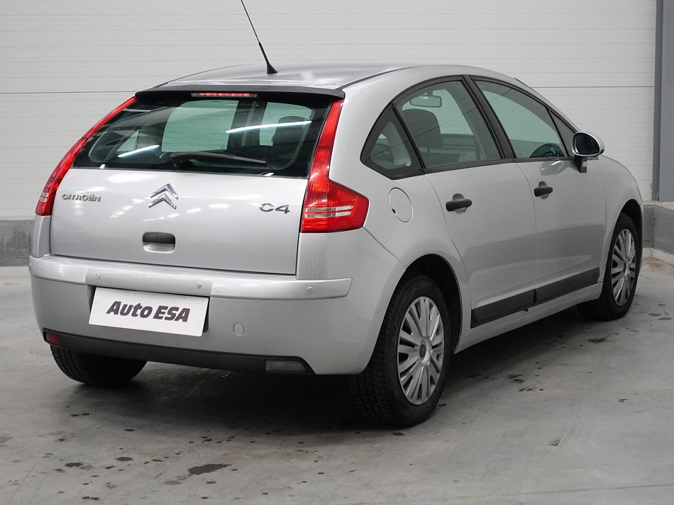 Citroën C4 1.6i 