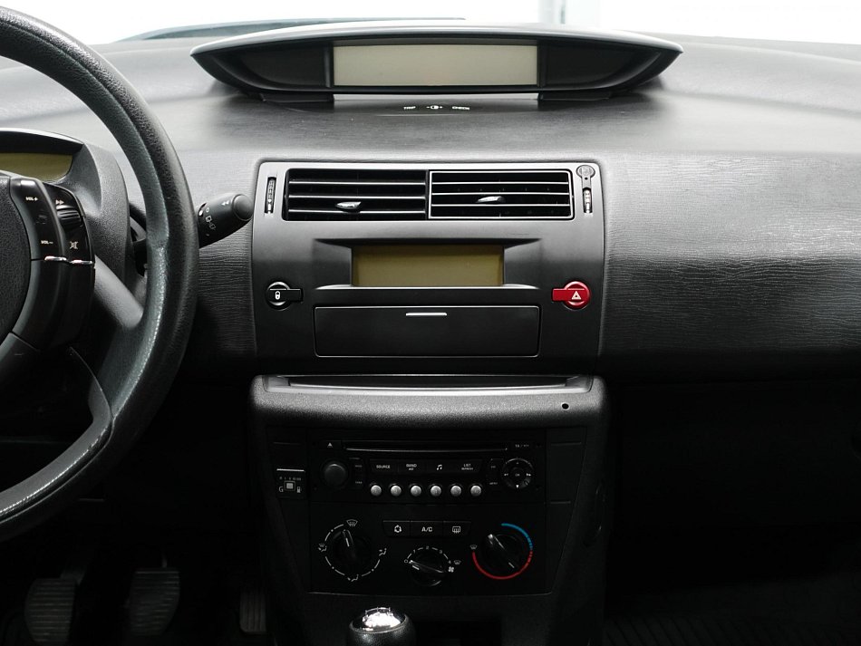 Citroën C4 1.6i 