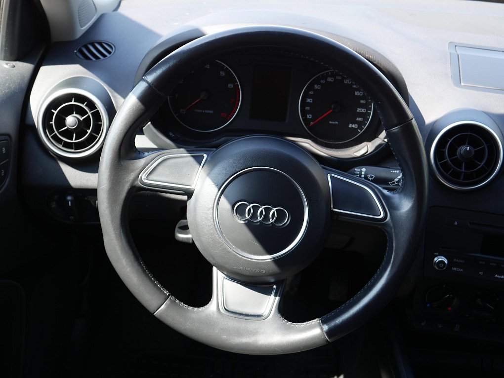 Audi A1 1.2 TFSi Attraction