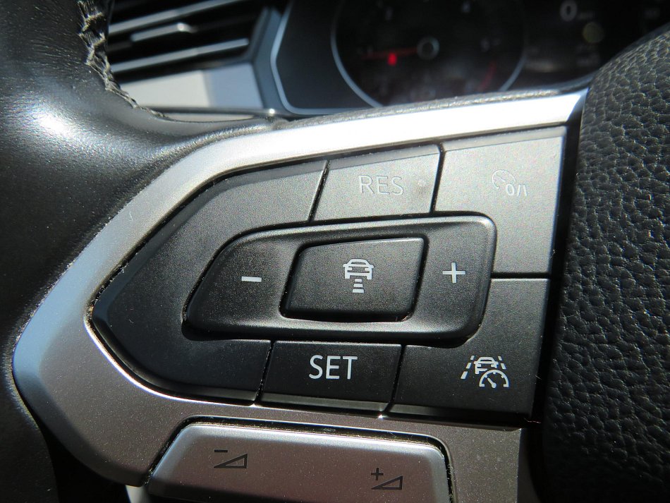 Volkswagen Passat 2.0TDi 