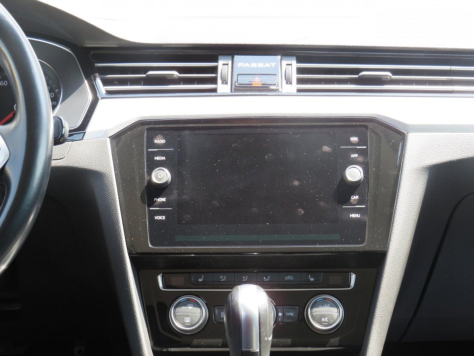 Volkswagen Passat 2.0TDi 