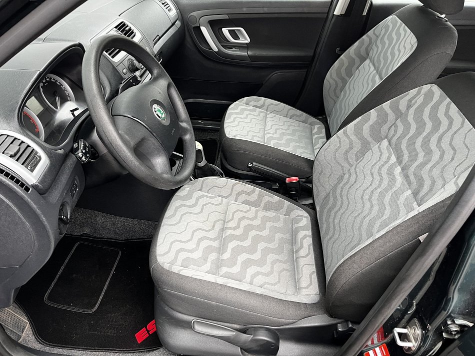 Škoda Fabia II 1.4 16V Ambition