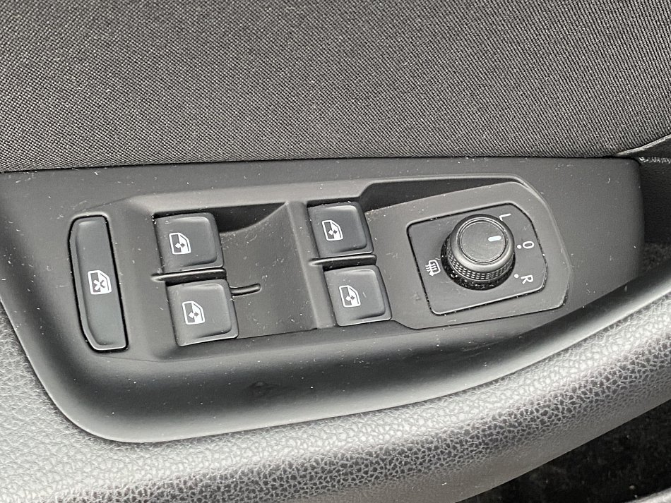 Volkswagen Passat 2.0TDi 